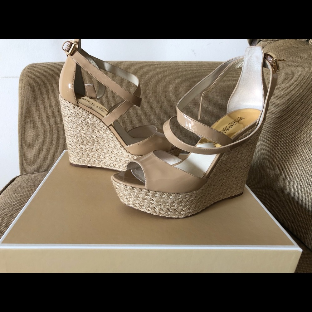 Michael Kors Platform Wedge Sandal size 8.5